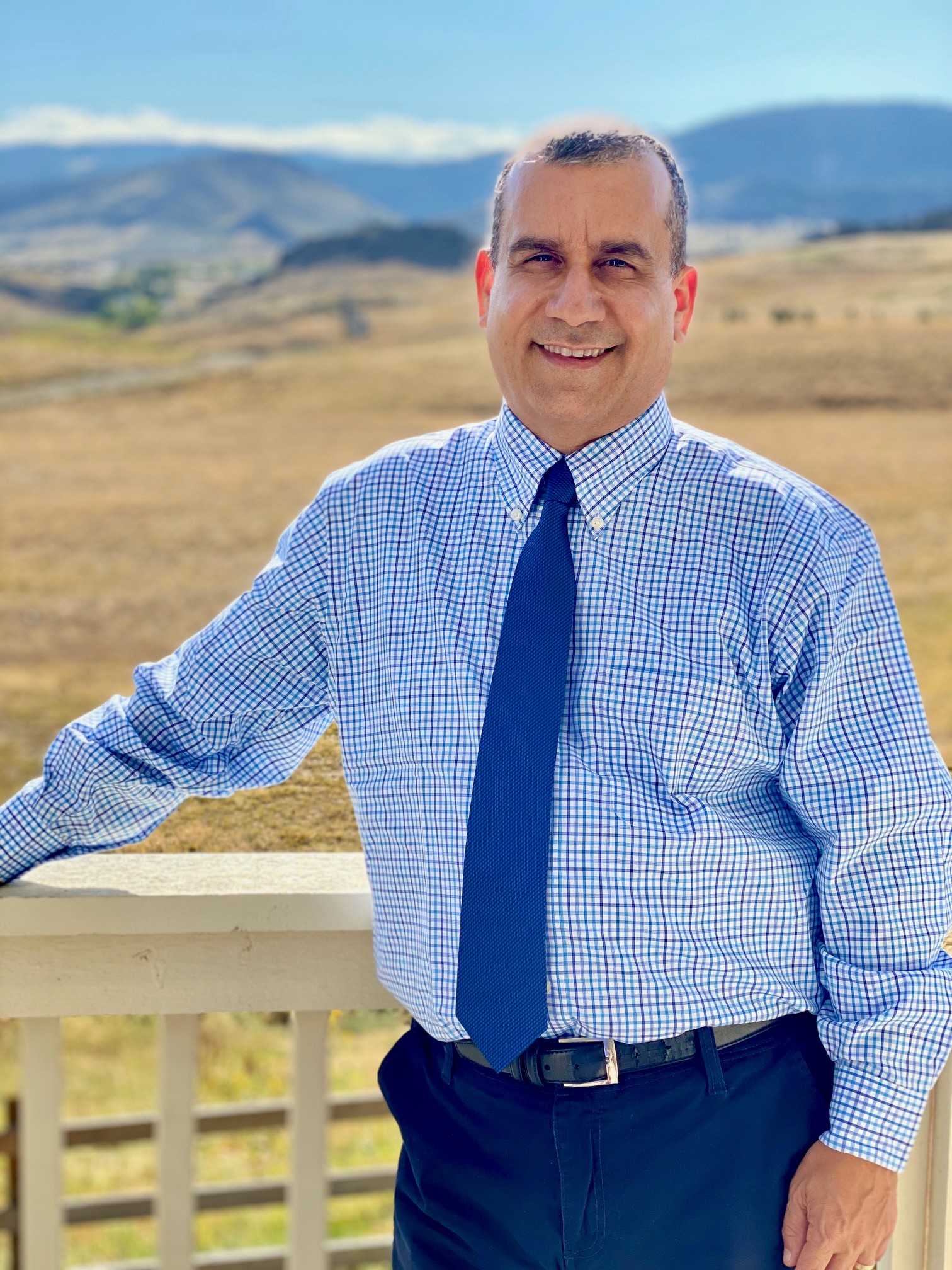 Jeffrey Vargas – Colorado Background